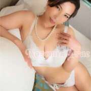 ヒメ日記 2025/12/30 07:20 投稿 三喜本のぞみ Prae(プラエ)