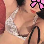 ヒメ日記 2025/10/05 10:24 投稿 らいか もしも素敵な妻が指輪をはずしたら・・・カーラ