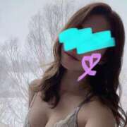 ヒメ日記 2025/11/21 07:03 投稿 らいか もしも素敵な妻が指輪をはずしたら・・・カーラ