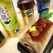 えみ うれぴーまん 密着指導！バカンス学園 尼崎校