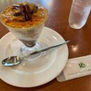 レイナ 起きた 【福岡デリヘル】20代・30代★博多で評判のお店はココです！