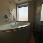 しずな 次回ご案内は夜中　0時10分から ご近所物語