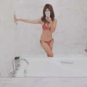 ヒメ日記 2025/10/14 19:15 投稿 美波 リサ Aroma Concier