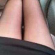 チハナ Iさん びしょぬれ潮吹秘書