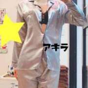 アキラ 今日は...🩷 ラブ&ピース 大宮店