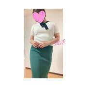 冴木つむぎ 白のサマーニット🤍 ママとお姉さん鶯谷