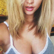 ヒメ日記 2026/04/10 18:18 投稿 シャロン 金髪外人デリヘル HOT GIRL