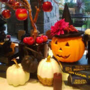 しま 10月はﾊﾛｳｨﾝ🎃 熟女の風俗最終章 池袋店