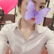 小島　みりあ 🩷🩷🩷 スタイリッシュ秘書