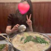 小島　みりあ 🩷𝑡ℎ𝑎𝑛𝑥🩷 スタイリッシュ秘書