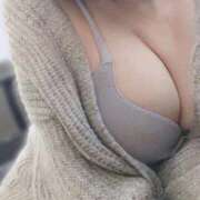 ヒメ日記 2025/12/30 07:25 投稿 りく 逢って30秒で即尺