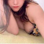 ヒメ日記 2025/08/01 05:52 投稿 優月ゆみか 全裸美女からのカゲキな誘惑