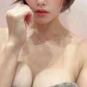 ヒメ日記 2025/08/17 21:52 投稿 優月ゆみか 全裸美女からのカゲキな誘惑