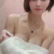 ヒメ日記 2025/11/17 10:02 投稿 優月ゆみか 全裸美女からのカゲキな誘惑