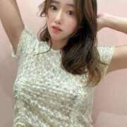 ヒメ日記 2025/11/20 01:47 投稿 優月ゆみか 全裸美女からのカゲキな誘惑