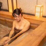 ヒメ日記 2026/01/13 02:14 投稿 優月ゆみか 全裸美女からのカゲキな誘惑