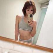 ヒメ日記 2026/02/08 05:28 投稿 優月ゆみか 全裸美女からのカゲキな誘惑