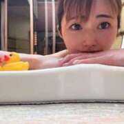 ヒメ日記 2026/04/15 00:58 投稿 優月ゆみか 全裸美女からのカゲキな誘惑