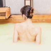 ヒメ日記 2026/07/12 00:42 投稿 優月ゆみか 全裸美女からのカゲキな誘惑