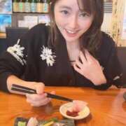 ヒメ日記 2026/10/10 16:38 投稿 優月ゆみか 全裸美女からのカゲキな誘惑
