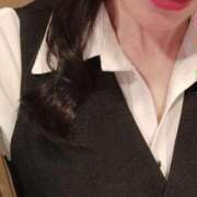 飯塚 本日出勤いたしますっ❣️ 熟女の風俗最終章 新横浜店