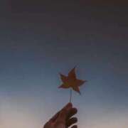 りんか おはよう〜🌅🌞❗今日も1日頑張っちゃおっかな(๑•̀ㅂ•́)و✧💪🏼💕🎵何しようかな？🤔🎮🍜😴とかし もしも素敵な妻が指輪をはずしたら・・・