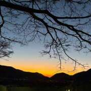 ヒメ日記 2025/01/01 06:56 投稿 由衣(ゆい) 人妻出逢い会 百合の園 品川店