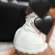 まいこ 次回の出勤日は😎☔️ ホワイトベル