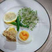 天海　百恵 ローストポークのわさマス添え\(•'-'•)/ タッチVIP