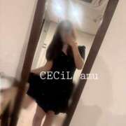 あむ 🍣 夏！ CECIL