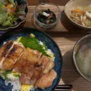 ヒメ日記 2025/11/05 21:46 投稿 ちえ 重役室(道後)