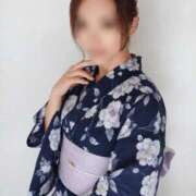 ヒメ日記 2026/08/06 11:17 投稿 本庄 瞳 人妻セレブ宮殿