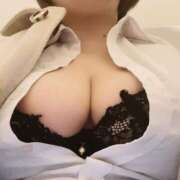 ヒメ日記 2025/03/08 12:17 投稿 服部いつき ハプニング痴漢電車or全裸入室