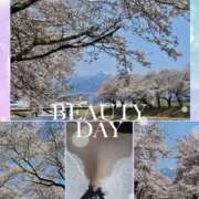 むつみ(横手) まだ間に合った︎︎ぁ~👍 奥さんの香り