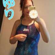 ヒメ日記 2024/12/23 09:30 投稿 【ゆり】水泳インストラクター コーチと私と、ビート板･･･