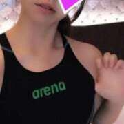 ヒメ日記 2025/08/11 09:43 投稿 【ゆり】水泳インストラクター コーチと私と、ビート板･･･