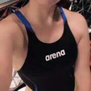 ヒメ日記 2025/10/09 09:33 投稿 【ゆり】水泳インストラクター コーチと私と、ビート板･･･