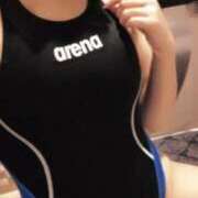 ヒメ日記 2025/12/16 08:23 投稿 【ゆり】水泳インストラクター コーチと私と、ビート板･･･