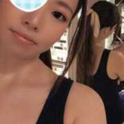 【ゆり】水泳インストラクター おはよ コーチと私と、ビート板･･･