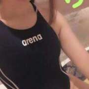 ヒメ日記 2026/08/07 08:23 投稿 【ゆり】水泳インストラクター コーチと私と、ビート板･･･