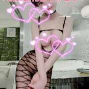 しのぶ 🩷12/1(月)は♪全枠本指名様から♪満員御礼を頂きまして♪誠にありがとうございました🩷 桃李（とうり）