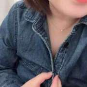 りほ 散りゆく様もまたあはれ　動画✨ 完熟ばなな 上野店