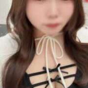 なゆ ぎゅーする？…♡♡ 厚木人妻城