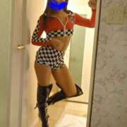 ヒメ日記 2024/12/18 19:57 投稿 めくる 逢って30秒で即尺