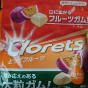 ヒメ日記 2026/04/18 12:02 投稿 めくる 逢って30秒で即尺