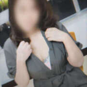 ひとみ 出勤致しました😊 性腺熟女100％（デリヘル市場）