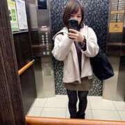 ヒメ日記 2025/11/26 12:21 投稿 なつき『ガール』 ディオーネ