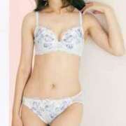 ヒメ日記 2024/12/16 21:26 投稿 ゆり salad(サラダ)　仙台店