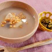 一宮里絵 おやつというより…… お色気物語（横浜ハレ系）