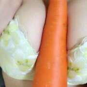 ツムギ おっぱい AMOUR（アムール）